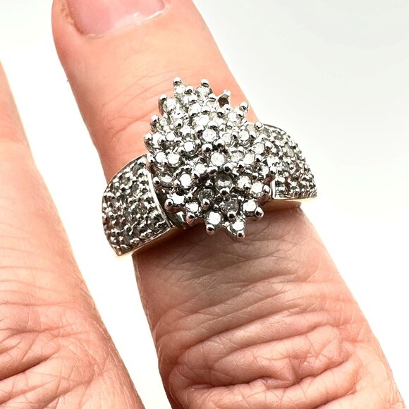 Vintage 10K Yellow Gold 1 Carat Total Weight Diamond Cluster Ring Size 7 - Picture 3 of 7